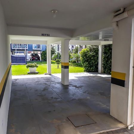 Apto A 70 Metros Da Praia, Piscina, 03 Ar Condicionados, Vaga De Garagem Florianópolis Eksteriør bilde
